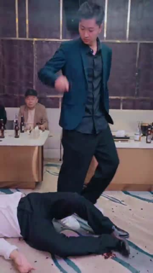 跨国追杀(71集) 跨国追杀(71集)精彩短剧推荐