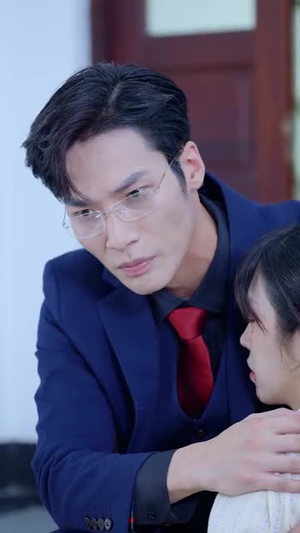 一胎三宝霍总宠疯了(87集) 一胎三宝霍总宠疯了(87集)好看上头短剧