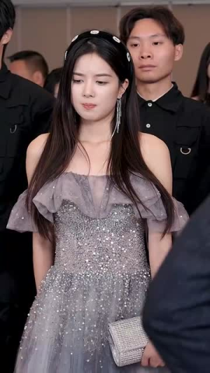 父亲婚礼女儿打假后妈(70集) 父亲婚礼女儿打假后妈(70集)全集下载