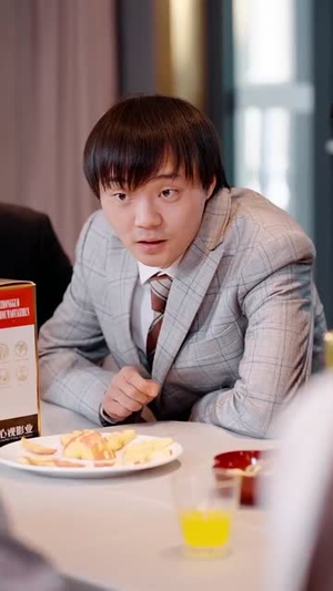 婚礼上的陌生人（65集）短剧全集免费看