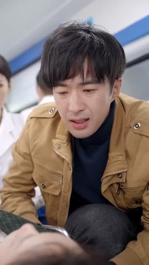 爱在阳光下(30集) 爱在阳光下(30集)一起看短剧