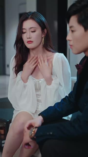 变身后程小姐的飞驰人生(78集) 变身后程小姐的飞驰人生(78集)排行榜前十短剧