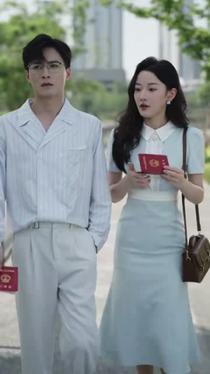 穿越星河拥抱你（100集）更新时间一览表