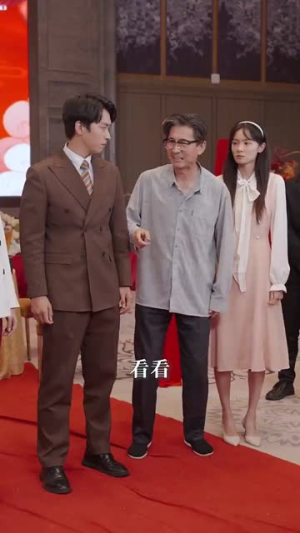 功成名就后，我回乡光耀师门（32集）一口气看完