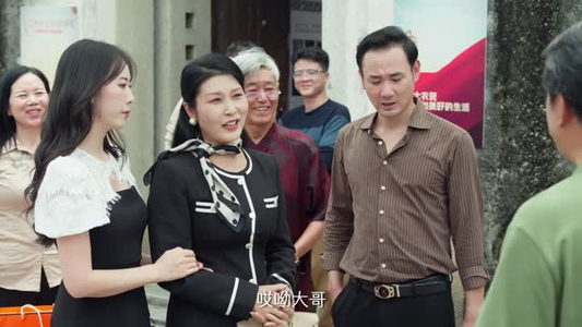 废柴父女翻身记(6集) 废柴父女翻身记(6集)红果短剧看全集