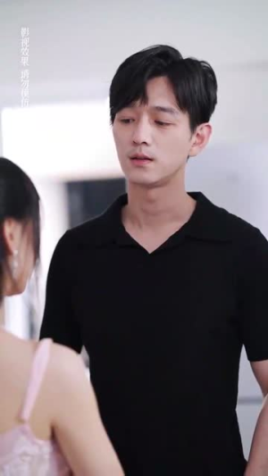 热辣滚烫的她（76集）火爆短剧来袭