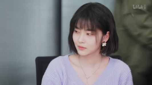 她今天有点奇怪(18集) 她今天有点奇怪(18集)番茄免费短剧