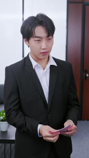 情定佳人之逆袭总裁(80集) 情定佳人之逆袭总裁(80集)完整版