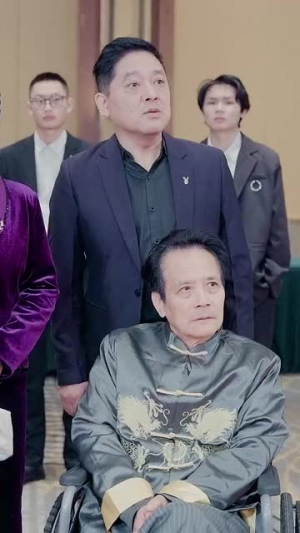 下山后美女总裁找上门（90集）免费看短剧全集