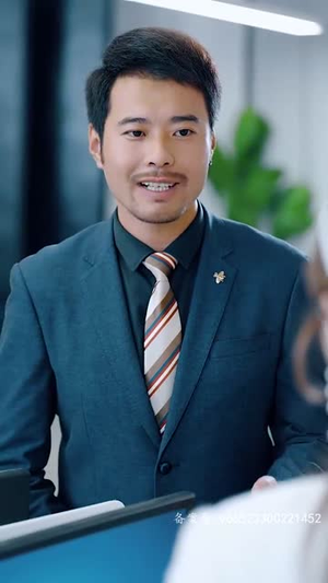 被三个哥哥团宠后开启逆袭人生(70集) 被三个哥哥团宠后开启逆袭人生(70集)一个短剧看全集