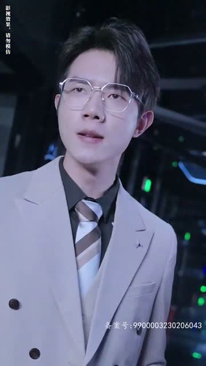 觉醒后,我成了霸总白月光(79集) 觉醒后,我成了霸总白月光(79集)每天分享短剧