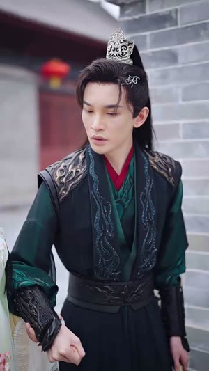 当丑女还要被迫上门(77集) 当丑女还要被迫上门(77集)短剧太好看