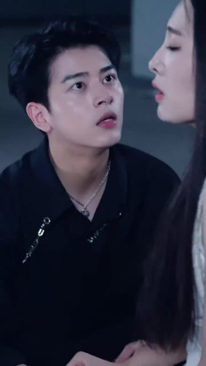 替身娇妻:总裁追妻如命(83集) 替身娇妻:总裁追妻如命(83集)短剧全集完整