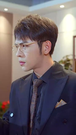 离婚后前夫秒变粘人精(80集) 离婚后前夫秒变粘人精(80集)短剧片段分享