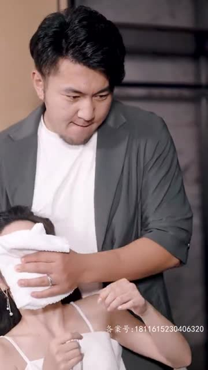 少将大人轻轻宠(100集) 少将大人轻轻宠(100集)网盘在线观看