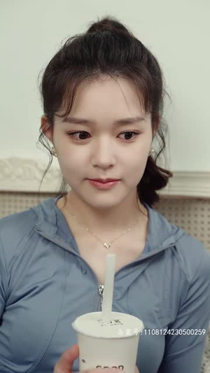 凌少娇宠的实习生掉马甲了(96集) 凌少娇宠的实习生掉马甲了(96集)更新时间