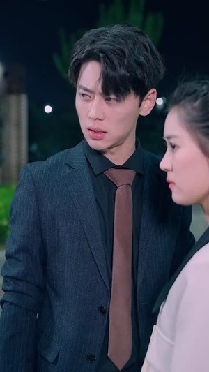 傅少的闪婚甜妻(100集) 傅少的闪婚甜妻(100集)亿万短剧抢先看