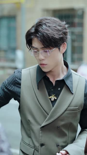 从落魄孤女成为豪门千金(89集) 从落魄孤女成为豪门千金(89集)红果短剧免费看