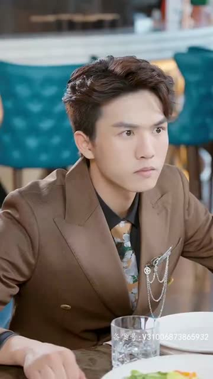 离婚后她捅破天(95集) 离婚后她捅破天(95集)超好看短剧推荐