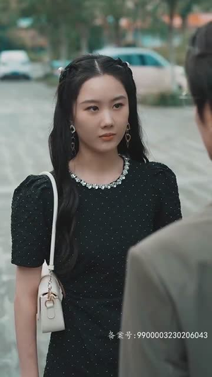 热辣滚烫之夜色（夜色盛装）精彩短剧追不停