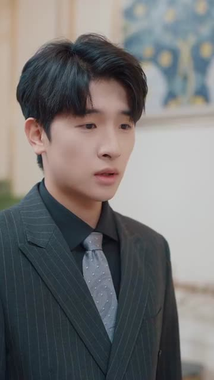 穿成养子假少,开局我只想跑路(83集) 穿成养子假少,开局我只想跑路(83集)番茄短剧免费看