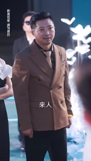 当众离婚弃妇竟是总裁白月光（70集）短剧全集更精彩