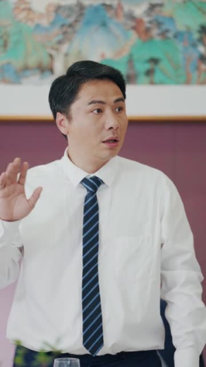 父爱陪你颠沛流离(75集) 父爱陪你颠沛流离(75集)经典老剧免费看