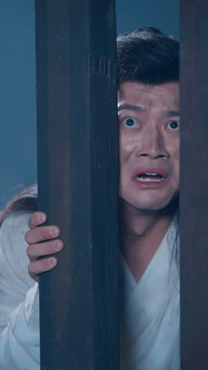 凤鸣震九霄(66集) 凤鸣震九霄(66集)最火短剧推荐