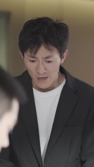 厉总的笼中雀(86) 厉总的笼中雀(86)短剧精彩不断