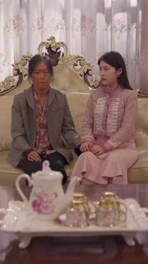 妈妈别哭之浪子回头(72集) 妈妈别哭之浪子回头(72集)今日最火短剧