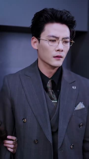 重生甜疯了勾京圈太子爷红毯热吻(75集) 重生甜疯了勾京圈太子爷红毯热吻(75集)在线免费观看