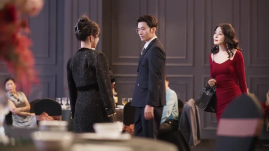 我在豪门装傻暴富(5集) 我在豪门装傻暴富(5集)亿万短剧抢先看