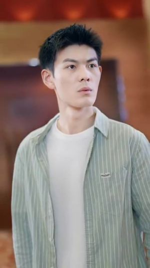 在相亲节目上我手撕渣女(77集) 在相亲节目上我手撕渣女(77集)精彩短剧分享。