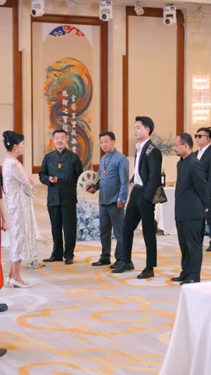 贤妻扶我青云志(62集) 贤妻扶我青云志(62集)快来看短剧