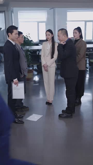 当草根遇见进化系统(104集)  当草根遇见进化系统(104集) 短剧在哪个平台