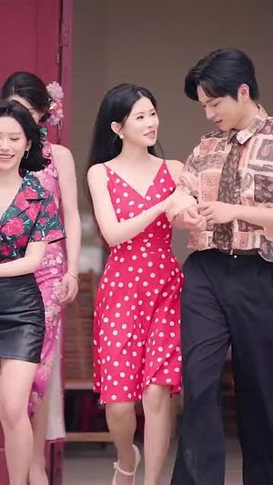 人在八零撞桃花(80集) 人在八零撞桃花(80集)免费热门短剧