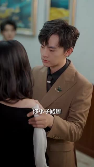 祁先生的白月光从未冬眠 (80集)  祁先生的白月光从未冬眠 (80集) 每天分享短剧