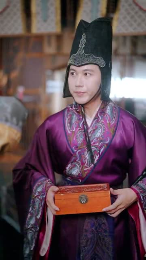 被偷听心声后!全皇朝宠我(65集) 被偷听心声后!全皇朝宠我(65集)精彩短剧分享