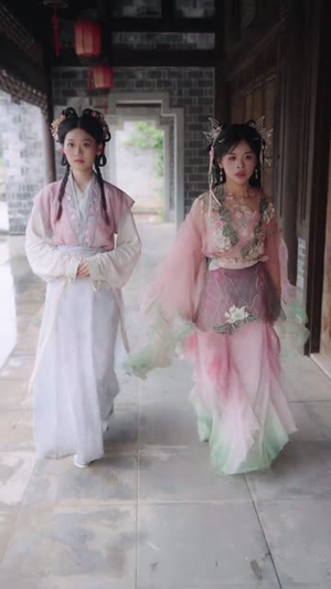 穿越后!我帮小祖宗振兴家族(70集) 穿越后!我帮小祖宗振兴家族(70集)短剧精彩绝伦