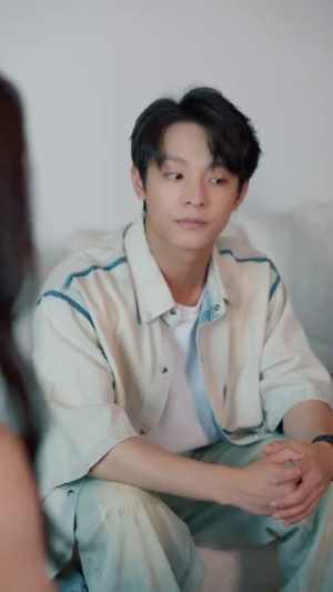 萝莉来砸门爹地请接招(98集) 萝莉来砸门爹地请接招(98集)热播古装短剧