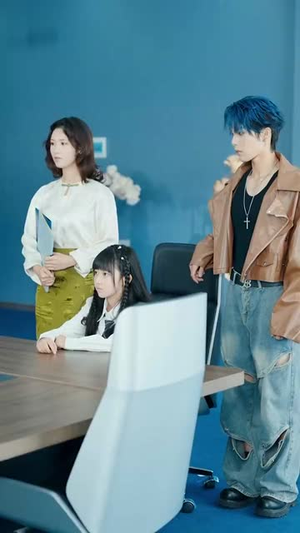 萱草生堂阶 (70集)  萱草生堂阶 (70集) 热播短剧重燃