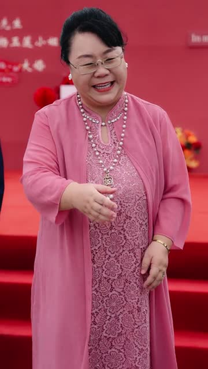 九朝帝君开局金莲喊喝药(61集) 九朝帝君开局金莲喊喝药(61集)小短剧抢先看