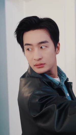 SSSSS级镇狱狂龙（73集）演员表