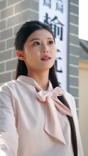 订婚宴撕破脸,我靠粉条麻花坐拥大厂(56集) 订婚宴撕破脸,我靠粉条麻花坐拥大厂(56集)好短剧分享