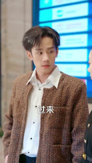 当大神来开家长会(82集) 当大神来开家长会(82集)红果短剧看全集