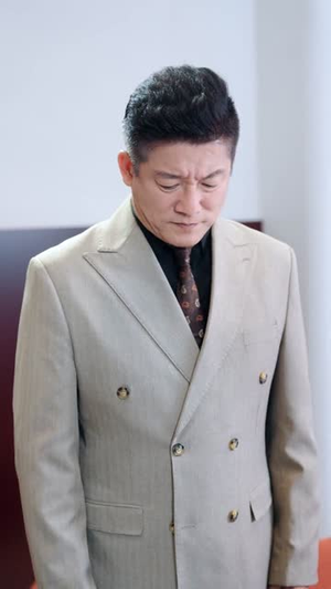 五十岁隐藏身份，我遇见真爱（69集）最热短剧抢先看