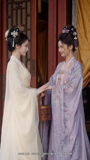 我养的纸片人当了皇帝满宫我独宠(60集) 我养的纸片人当了皇帝满宫我独宠(60集)最火爆的短剧