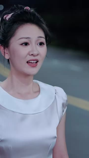 一卦显圣1:得到道家传承后我终于发达了(73集) 一卦显圣1:得到道家传承后我终于发达了(73集)番茄短剧看全集