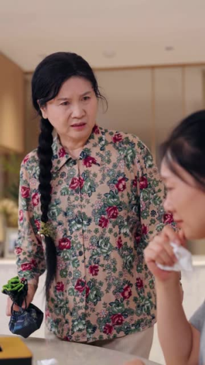 热腾腾的小笼包，凉薄的真心（54集）追短剧关注我