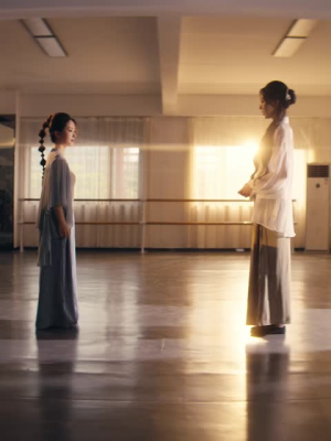 梨园祖师奶穿成糊咖，整顿内娱（60 集）燃爆短剧